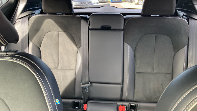 Volvo Xc40 1.5 T3 [163] R DESIGN 5dr Geartronic Petrol Estate